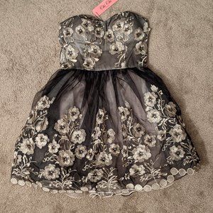 Chi Chi London Black Floral Cocktail Dress
